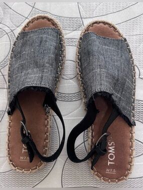 TOMS Clara Denim Chambray Espadrille Slingback Sandals in Charcoal
